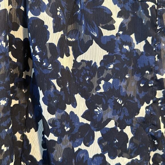 Express Large Semi-Sheer Tunic Button Down Navy Floral Blouse Top - Picture 5 of 14